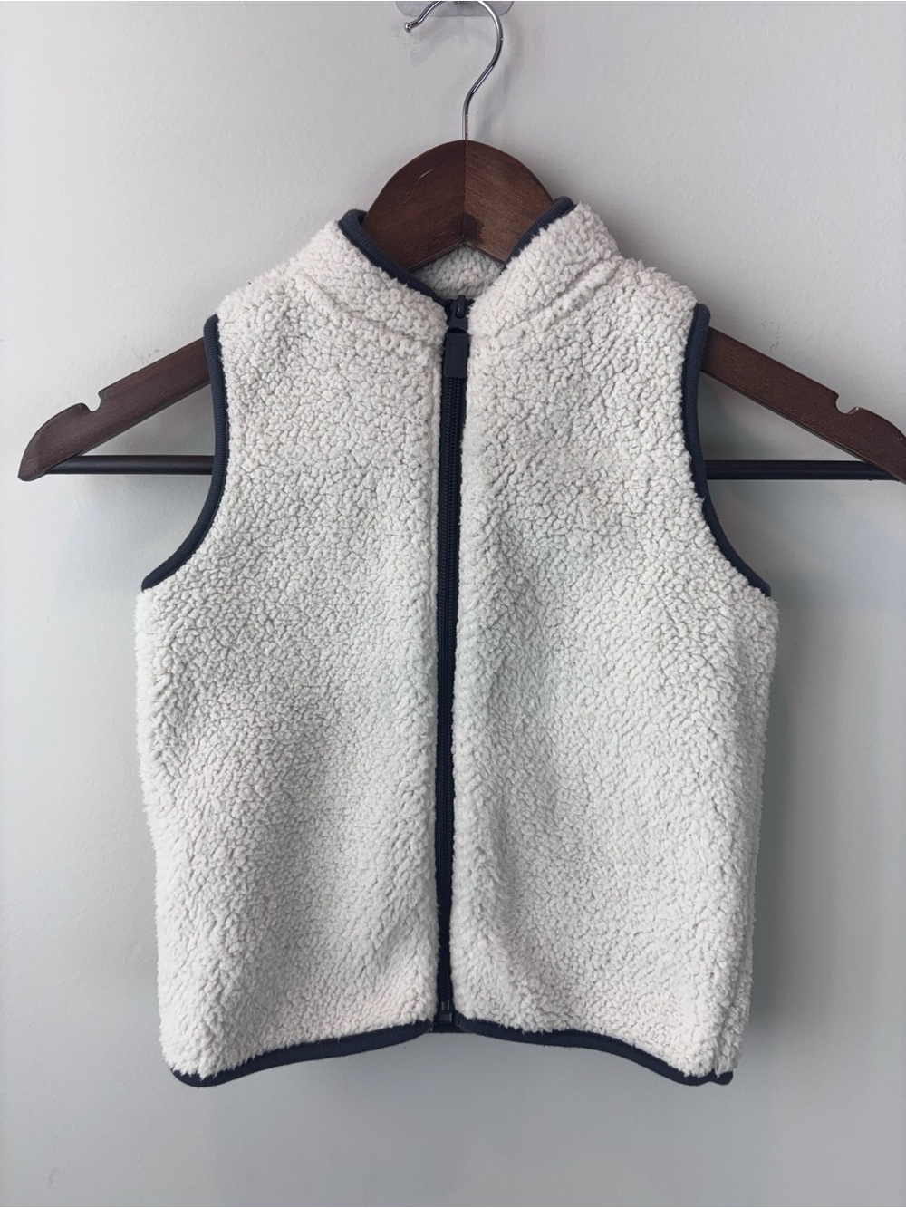 Carter’s Child of Mine 4T Sherpa Fleece Vest Cream Full Zip Toddler